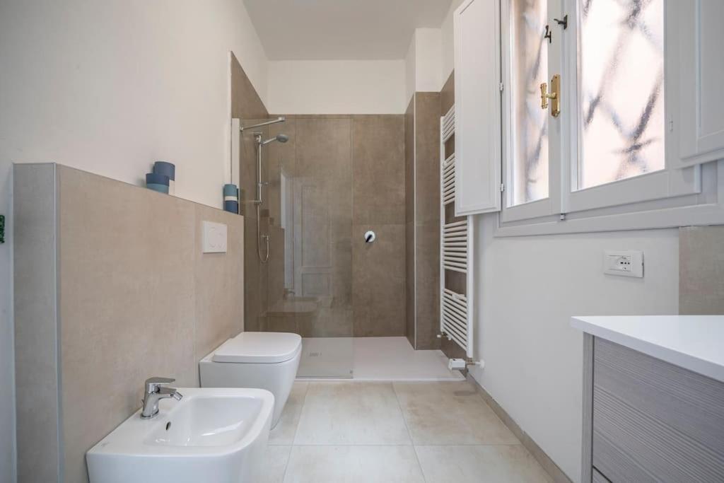 Apartamento Via Emilia Centro - Stupendo A