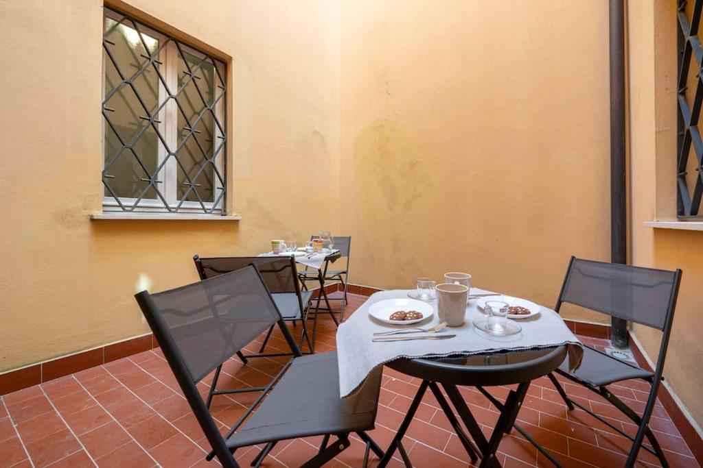 Via Emilia Centro - Stupendo A Apartamento